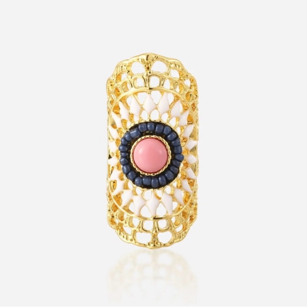 Victoria Emerson Gracie Gold Medallion Ring NWT. - Picture 2 of 6